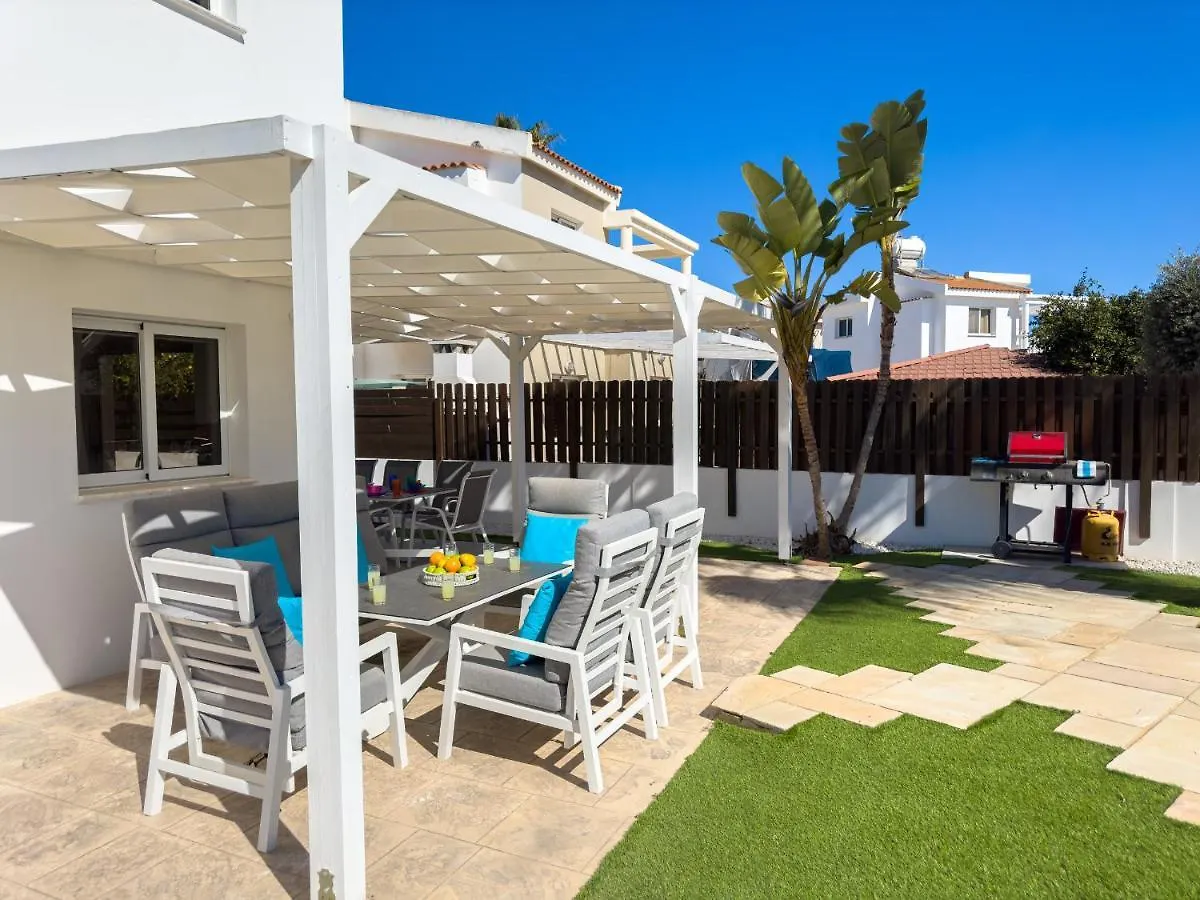 Ayia Napa Holiday Villa 040